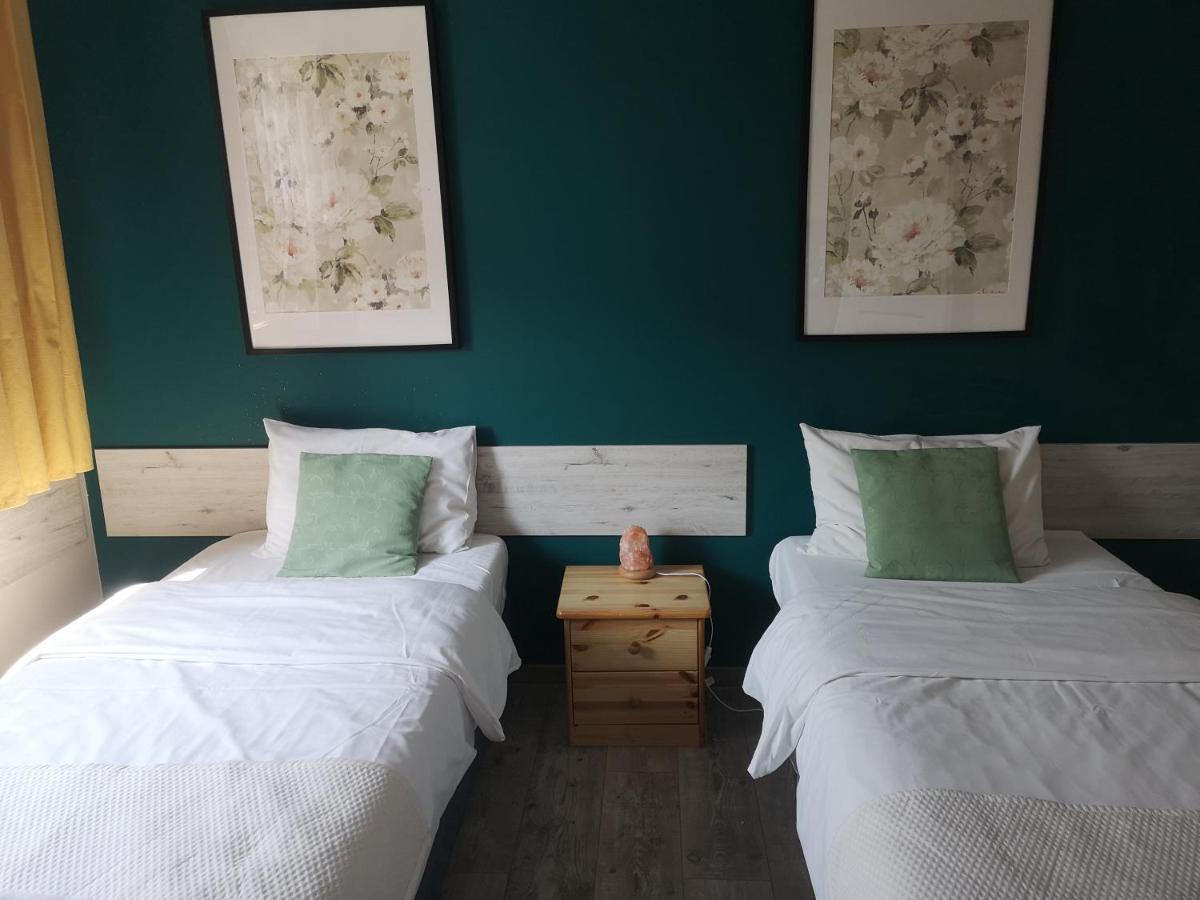 Apartamenty Jaskinia Solna Ruda Slaska Ngoại thất bức ảnh