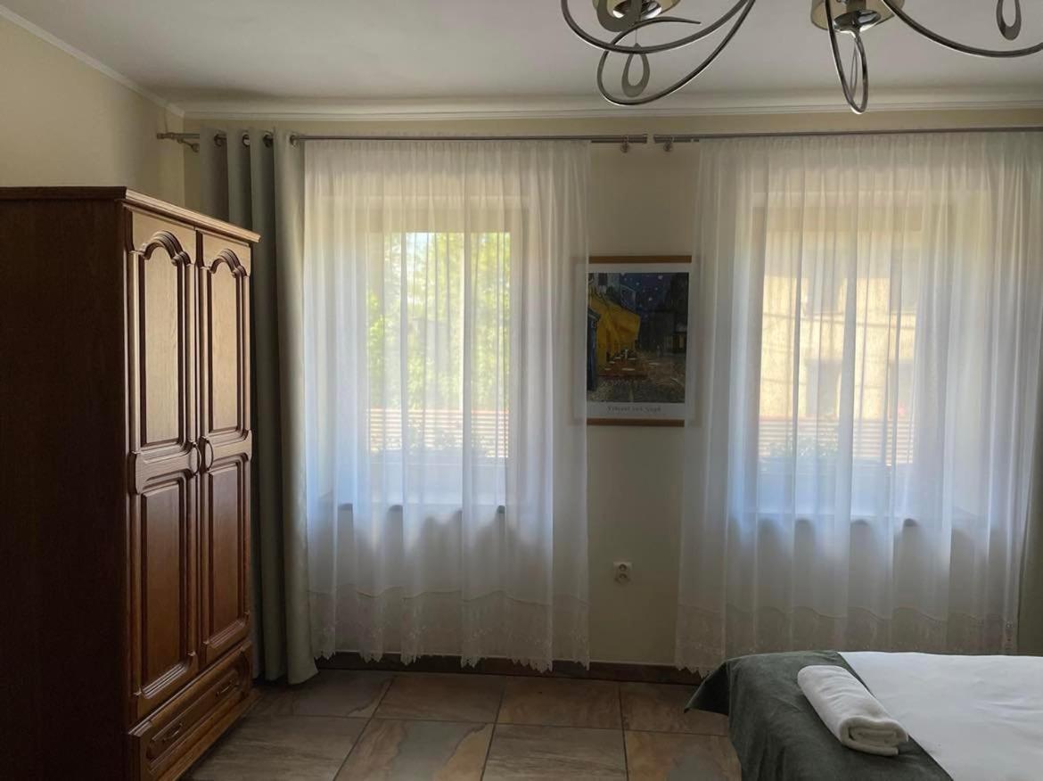 Apartamenty Jaskinia Solna Ruda Slaska Ngoại thất bức ảnh
